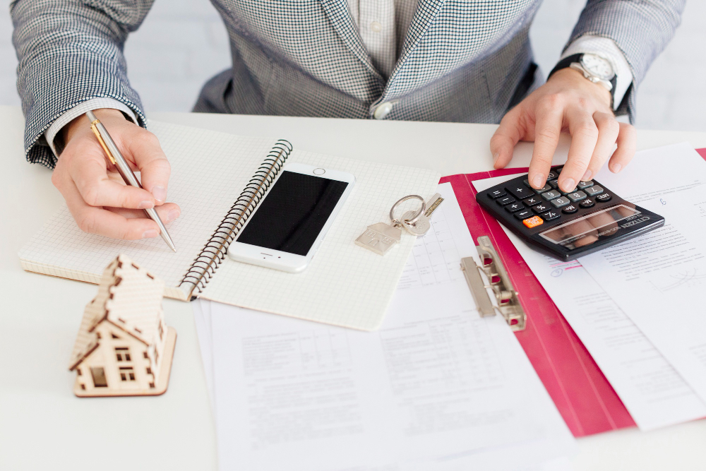 חישוב תשלום ועד בית: כיצד מחשבים דמי ועד בית בצורה נכונה, הוגנת וחוקית?